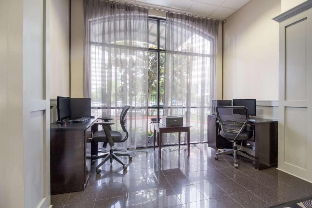 SureStay Plus Hotel by Best Western Houston Medical Center Image 16