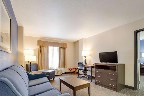 SureStay Plus Hotel by Best Western Houston Medical Center image 31