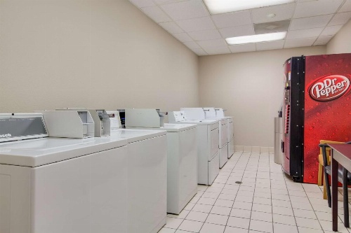 SureStay Plus Hotel by Best Western Houston Medical Center image 34