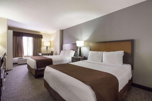 SureStay Plus Hotel by Best Western Houston Medical Center image 5
